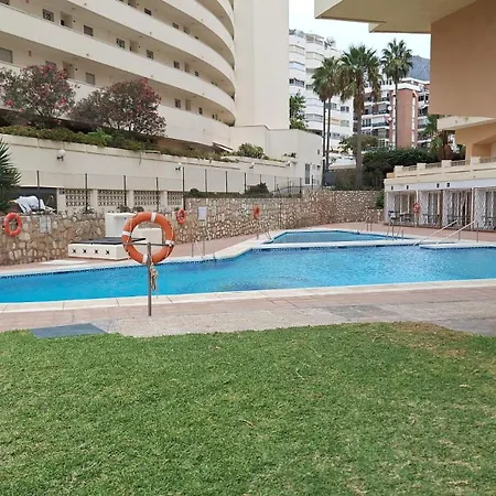 Apolo Beachside - Center *